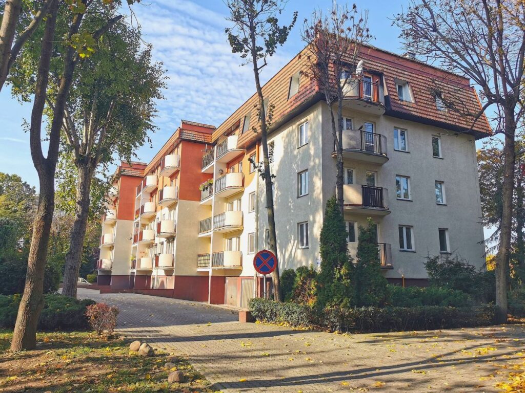 mieszkanie-na-sprzedaż-inowrocław-solanki-blok