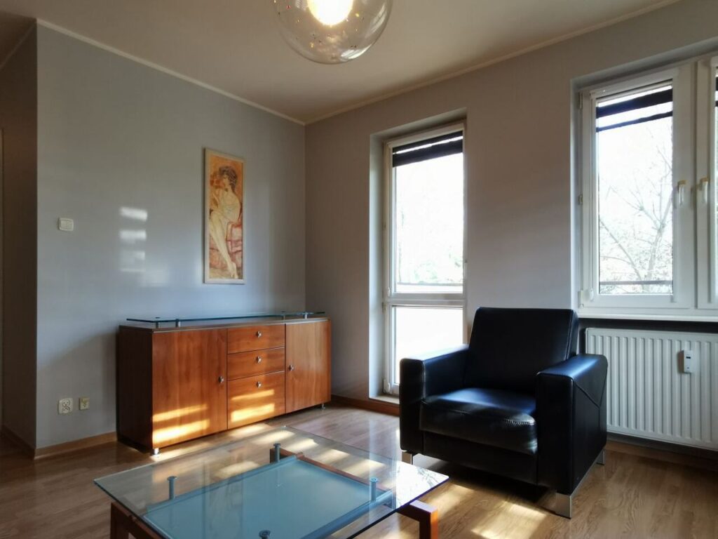 mieszkanie-na-sprzedaż-inowrocław-solanki-salon1